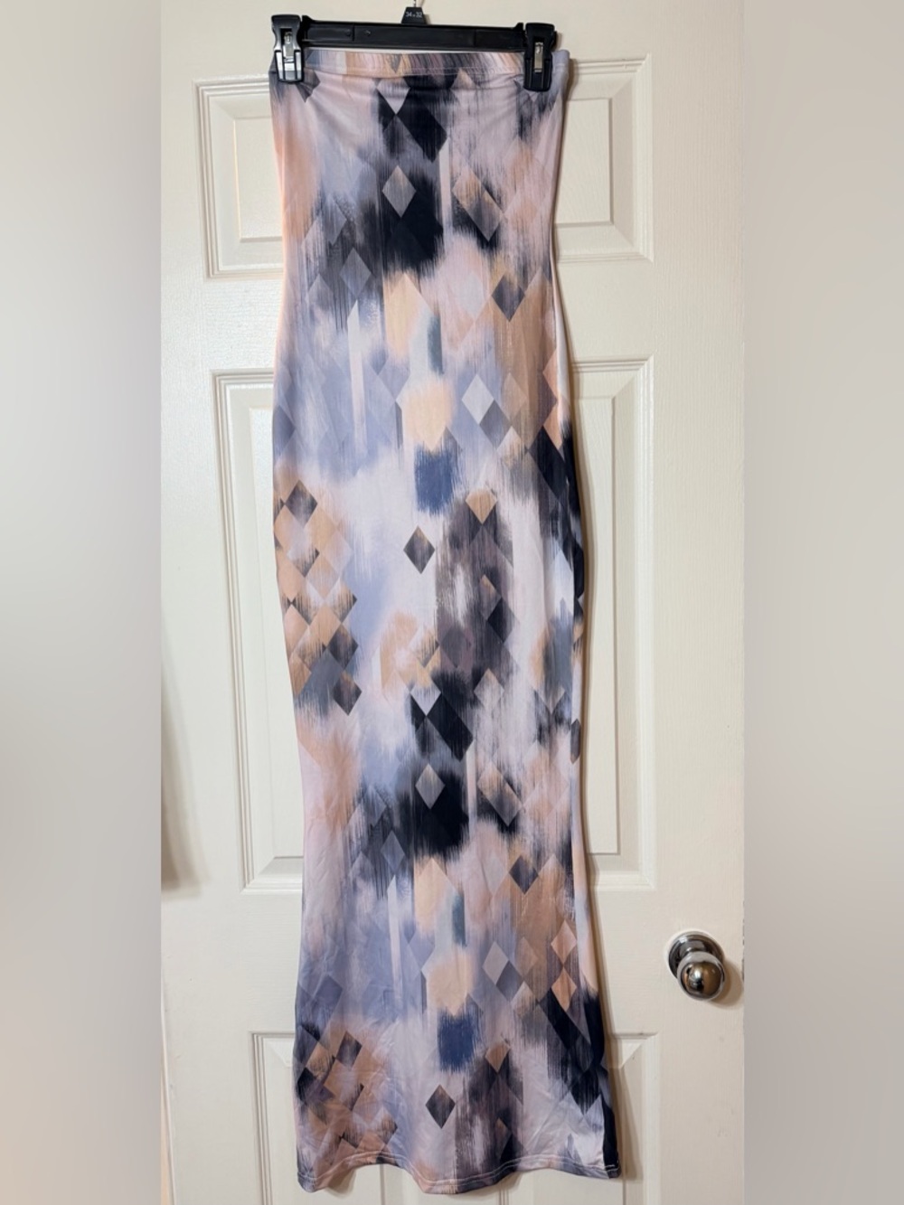Abstract Diamond-Print Strapless Maxi Dress in Pink and Gray
